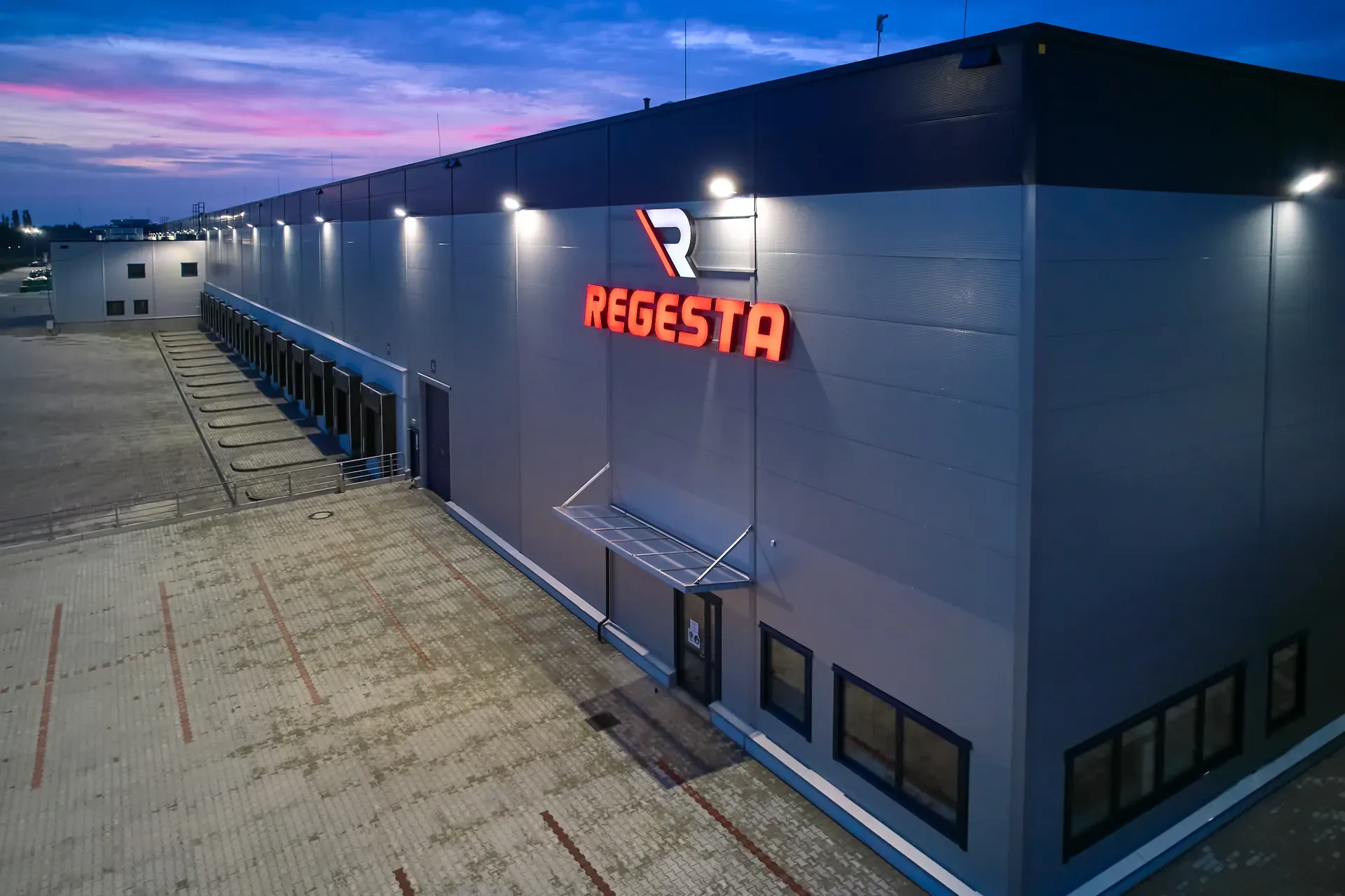 Centrum logistyczne Regesta